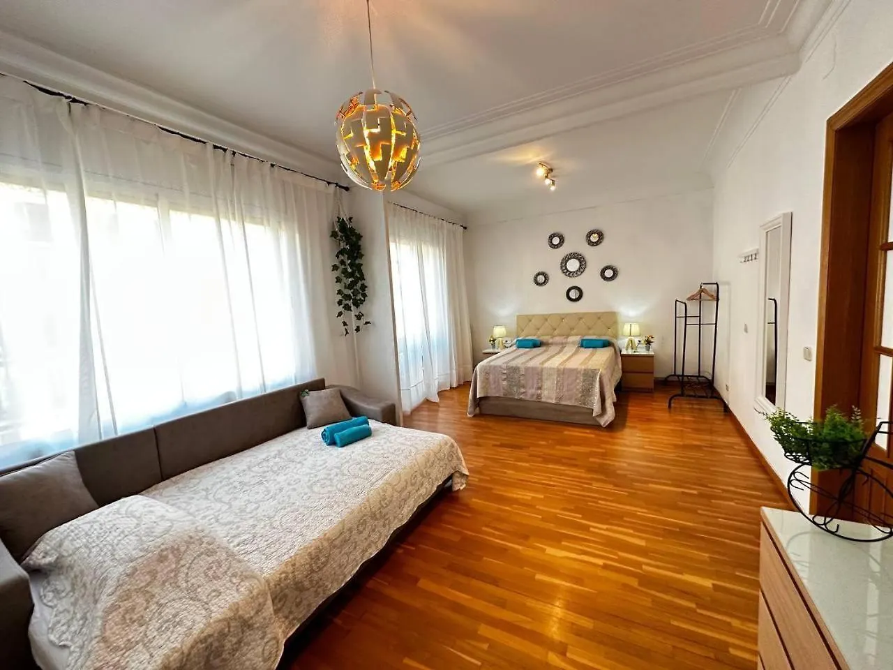 ベッド・アンド・ブレックファスト Habitaciones Acogedoras バルセロナ スペイン