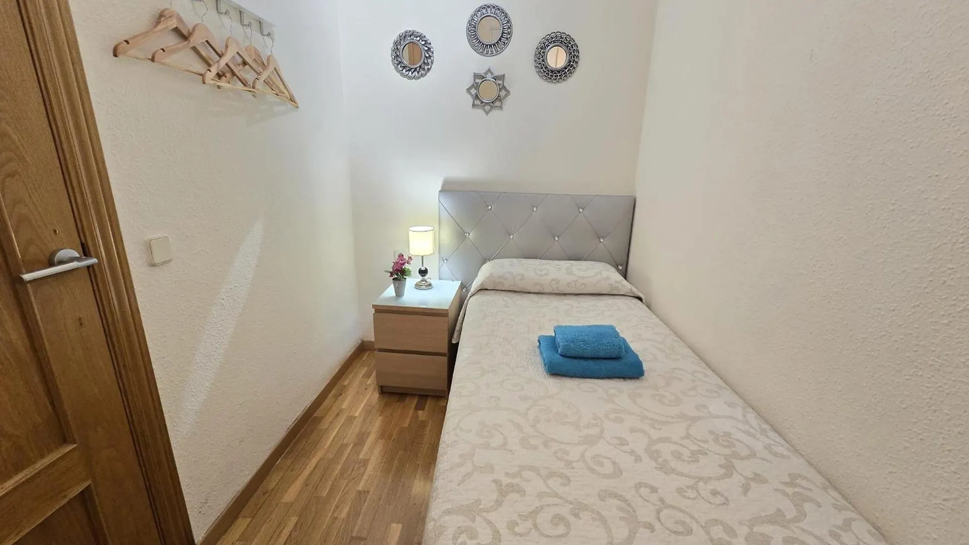 ベッド・アンド・ブレックファスト Habitaciones Acogedoras バルセロナ スペイン